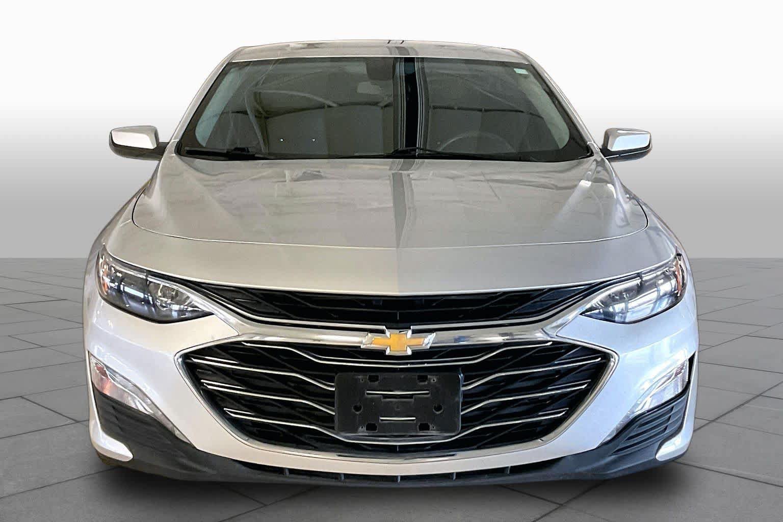 Used 2022 Chevrolet Malibu LT FWD image 3