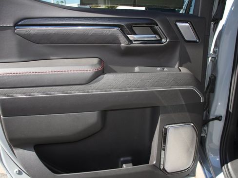 Used 2024 GMC Sierra 1500 AT4X AWD/4WD image 20