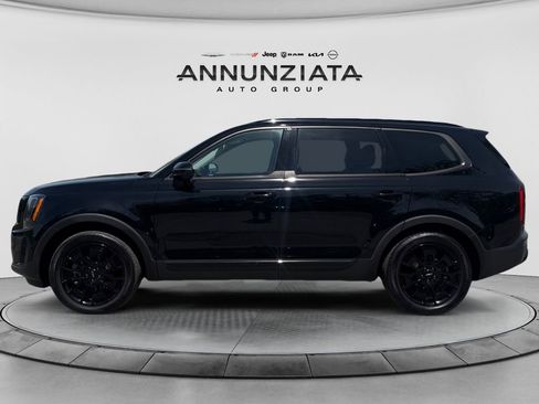 Certified 2022 Kia Telluride EX w/ EX Premium Package AWD/4WD image 2