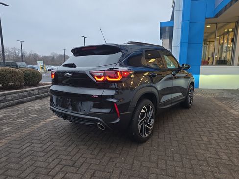 Used 2024 Chevrolet TrailBlazer RS w/ Convenience Package image 5