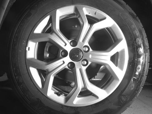 Used 2025 Jeep Compass Latitude image 14