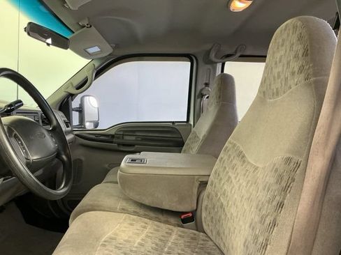 Used 1999 Ford F250 XL AWD/4WD image 9
