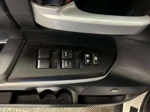 Used 2018 Toyota Tundra Limited AWD/4WD image 21