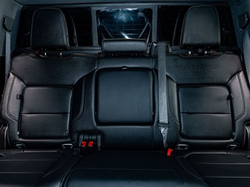 Used 2020 Chevrolet Silverado 2500 LTZ w/ LTZ Plus Package image 21