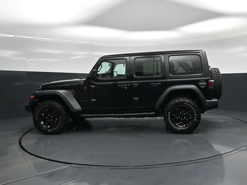 Used 2023 Jeep Wrangler Unlimited Sport AWD/4WD image 24
