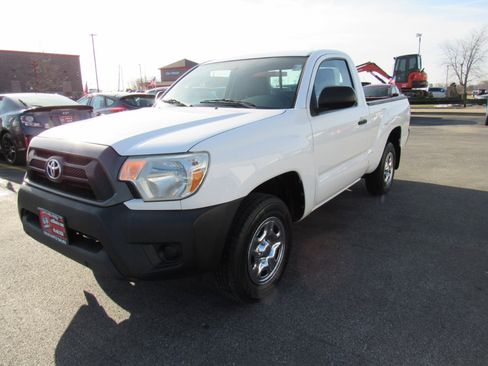 Used 2012 Toyota Tacoma 2WD Regular Cab image 1