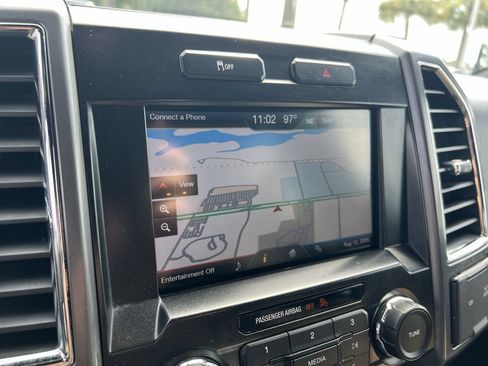Used 2015 Ford F150 XLT w/ Equipment Group 302A Luxury RWD image 24