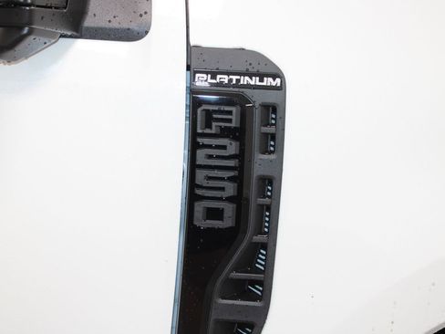 New 2026 Ford F250 Platinum AWD/4WD image 12