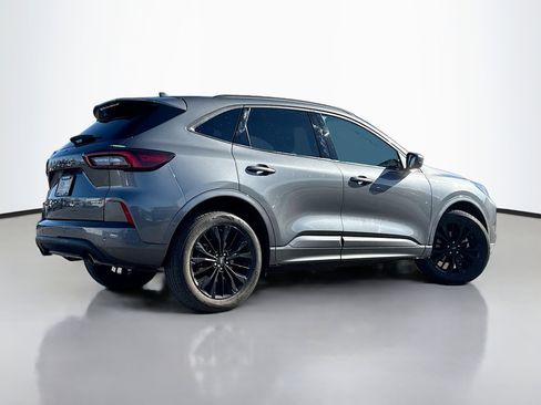 Certified 2023 Ford Escape ST-Line Elite image 2