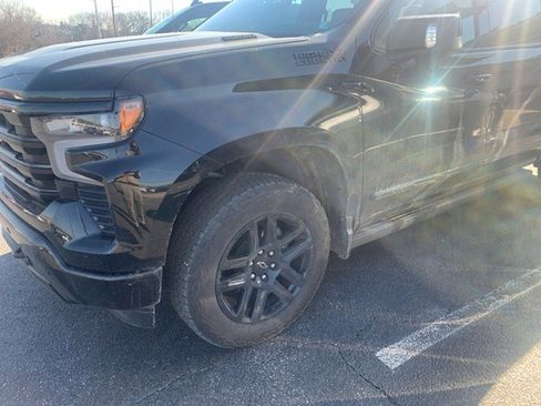 Used 2025 Chevrolet Silverado 1500 High Country w/ Midnight Edition image 4