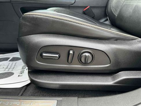 Used 2020 GMC Acadia Denali image 12