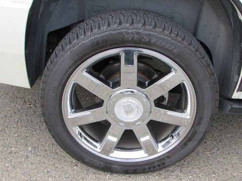 Used 2008 Cadillac Escalade AWD image 27