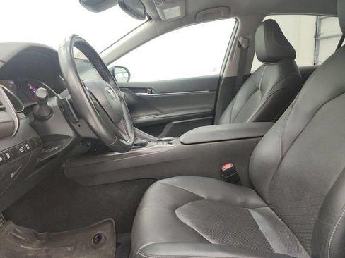 Used 2024 Toyota Camry XSE FWD image 15