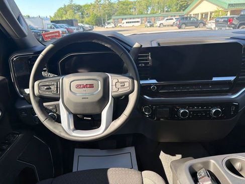 New 2026 GMC Sierra 1500 SLE AWD/4WD image 16