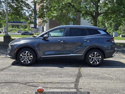 Certified 2024 Kia Sportage EX AWD/4WD image 2