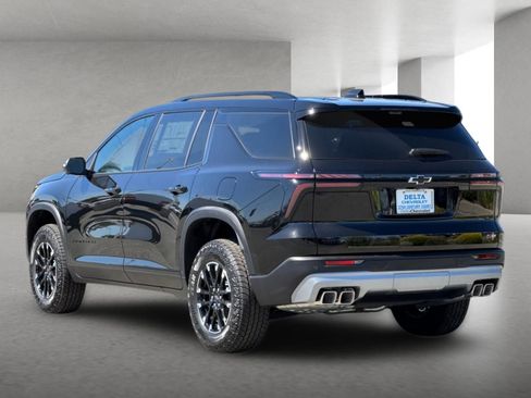 New 2026 Chevrolet Traverse Z71 w/ Driver Confidence Package AWD/4WD image 6