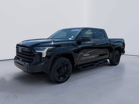 Used 2025 Toyota Tundra SR5 AWD/4WD image 7