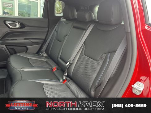 New 2026 Jeep Compass Latitude AWD/4WD image 12