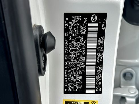 Used 2017 Lexus ES 300h w/ Navigation System Package FWD image 27