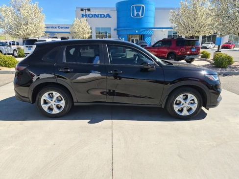 Certified 2024 Honda HR-V LX image 11