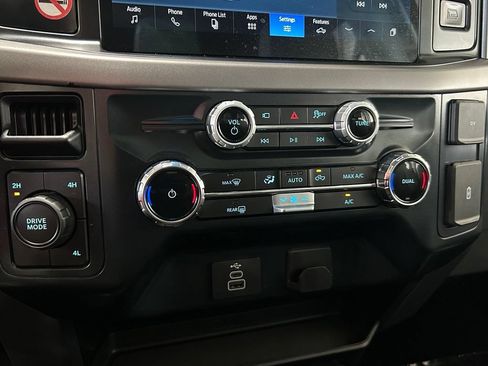 Used 2025 Ford F150 XLT w/ Equipment Group 301A Standard AWD/4WD image 24