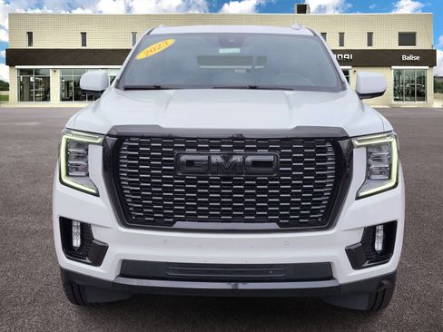 Used 2023 GMC Yukon SLT image 8