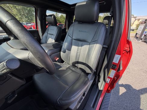 Used 2019 Ford F150 XLT w/ Equipment Group 302A Luxury AWD/4WD image 15