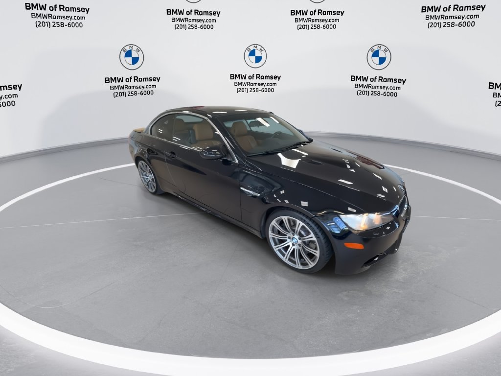 Used 2013 BMW M3 Convertible RWD image 2