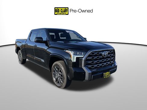 Used 2024 Toyota Tundra Platinum image 1