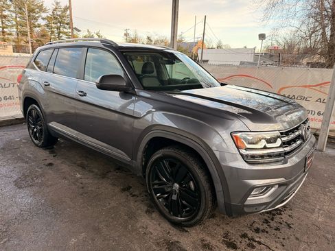Used 2019 Volkswagen Atlas SEL image 7