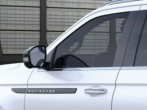 New 2025 Lincoln Navigator Black Label image 66