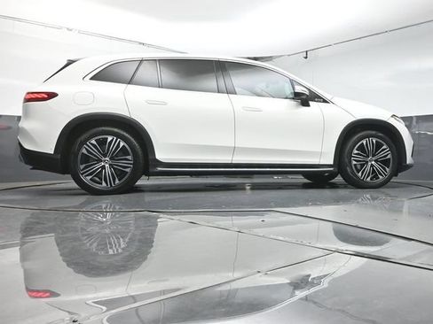 Certified 2023 Mercedes-Benz EQS 450+ SUV image 39