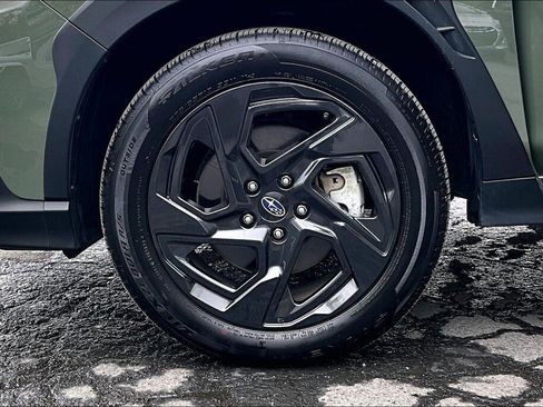 Certified 2024 Subaru Crosstrek 2.5i Sport AWD/4WD image 17