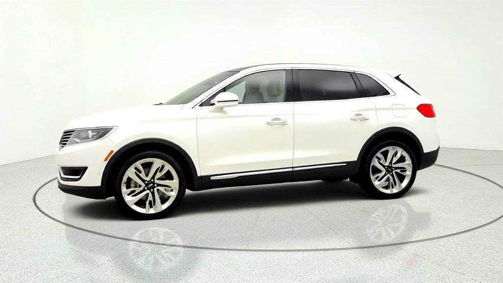 Used 2017 Lincoln MKX Reserve AWD/4WD image 8