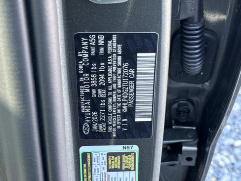 New 2026 Hyundai Elantra Limited image 19