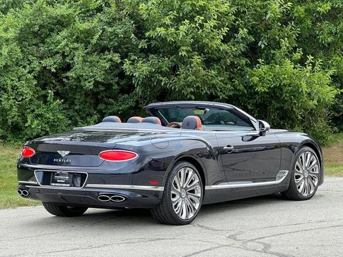 Used 2023 Bentley Continental GT Mulliner AWD/4WD image 6