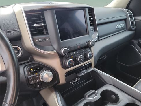 Used 2022 RAM 1500 Laramie AWD/4WD image 24
