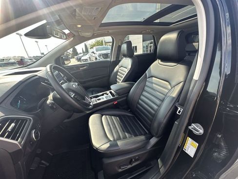 Used 2023 Ford Edge SEL w/ Convenience Package image 19