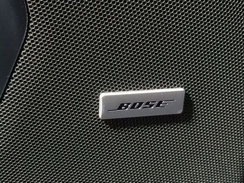 Used 2021 GMC Yukon XL SLT image 46