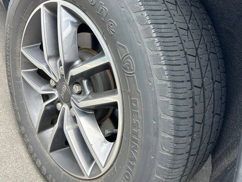 Used 2019 Jeep Grand Cherokee Limited AWD/4WD image 27