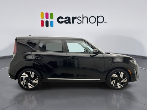 Used 2025 Kia Soul GT-Line w/ GT-Line Technology Package image 6
