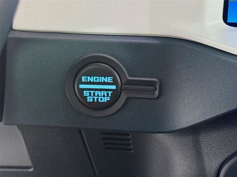 Used 2025 Ford Bronco Heritage Edition image 13