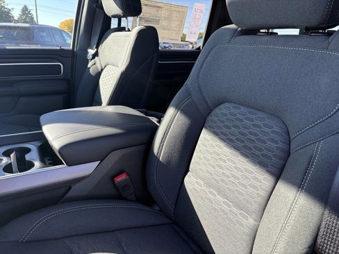 New 2026 RAM 1500 4x4 Crew Cab image 10