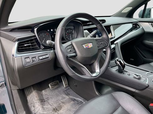 Used 2024 Cadillac XT6 Sport w/ LPO, ONYX Package AWD/4WD image 9