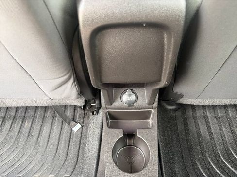 Used 2018 Ford Fiesta SE FWD image 34