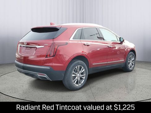 Certified 2023 Cadillac XT5 Premium Luxury image 3