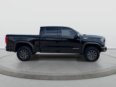 Used 2025 GMC Sierra 1500 AT4X AWD/4WD image 9