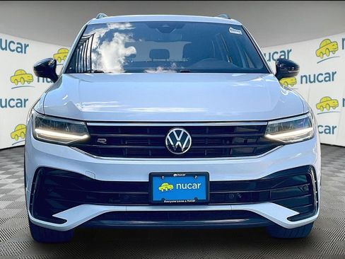 Certified 2023 Volkswagen Tiguan SE R-Line AWD/4WD image 2