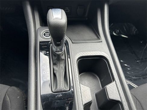 Used 2024 Nissan Sentra S image 33