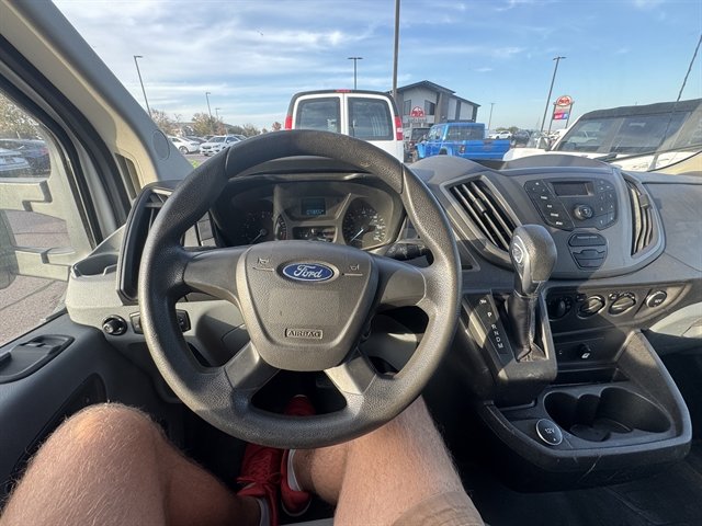 Used 2018 Ford Transit 250 138 RWD image 7